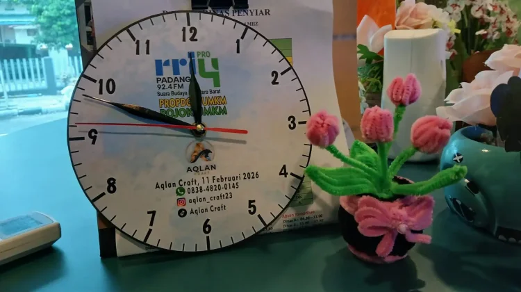 Aqlan Craft, UMKM Kreatif Padang dengan Jam Custom Unik